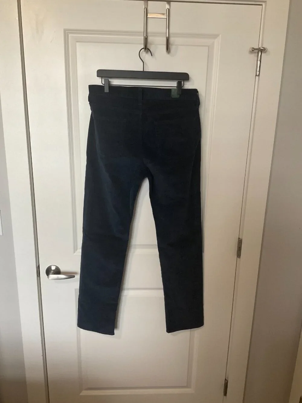 J Crew 77 Straight-fit five-pocket pant in stretch corduroy. 34x32